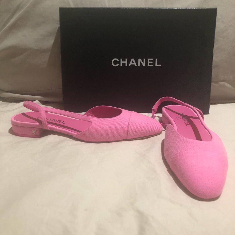 New Chanel neon pink denim slingback flat shoes cc logo 39.5 discontinued